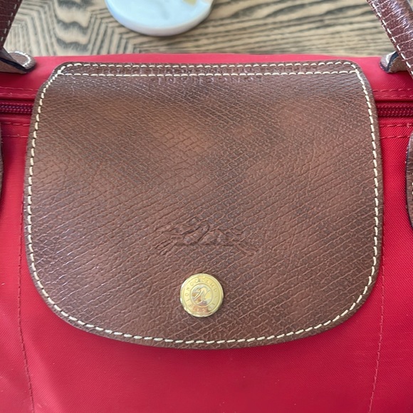 Longchamp Le Pliage Medium Red Shoulder Handbag - Picture 3 of 6